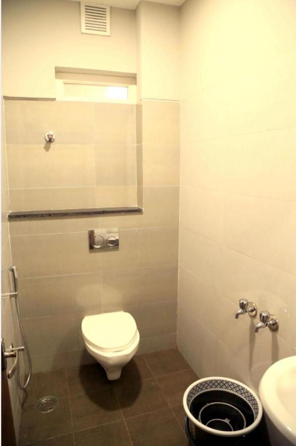 M Square Hotel Велор Екстериор снимка